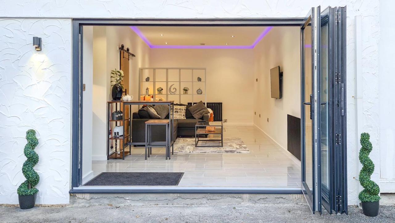 The Studio, Luxury Modern Apartment In The South Hams, Stunning Walks On The Doorstep, A 20 Minute Drive To The Beautiful Sandy Beaches, Quiet Courtyard Setting, Shops, Bars And Restaurants A Short Walk Away! Ivybridge Exterior foto